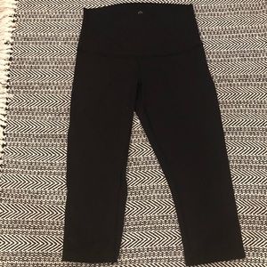 Lululemon Wunder Under Crop Leggings